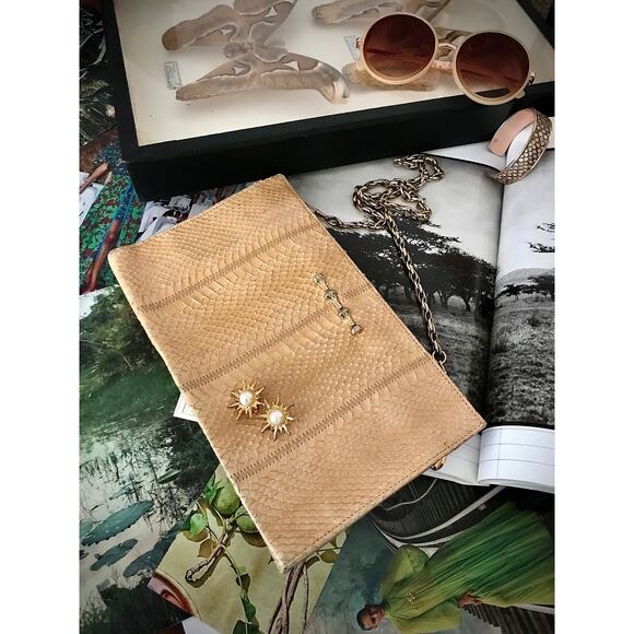 Genuine Snake skin crossbody bag by Jane Shilton in cream, 30's style - Picture 4 of 6